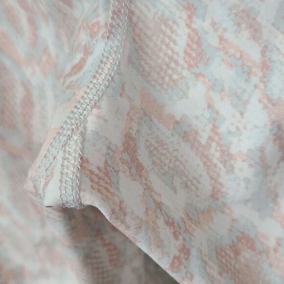 OLD NAVY Girls High-Waisted PowerSoft Side-Pocket Biker Shorts Snake Large 10/12 - Picture 7 of 9